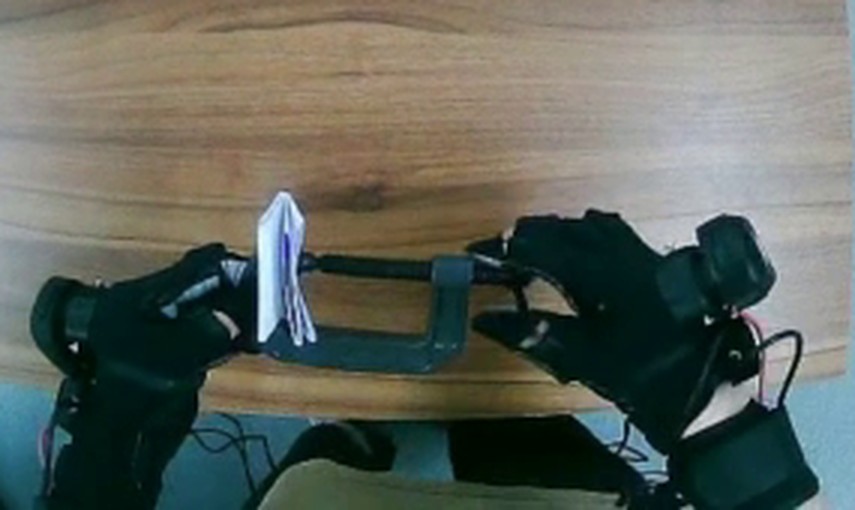 Observed frame 12, force holds steady
